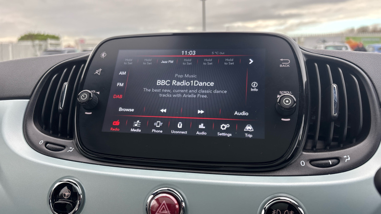 Fiat 500 1.0 Mild Hybrid Dolcevita [Part Leather] 3dr Petrol Hatchback